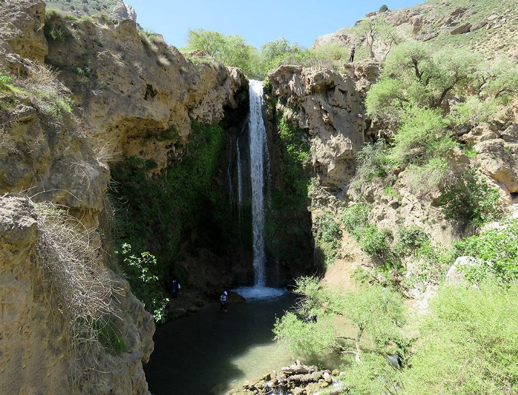 آبشار کلات نادری