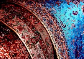 سوغات کرمان فقط زیره نیست! لیست کامل 14 سوغات این شهر زیبا + عکس