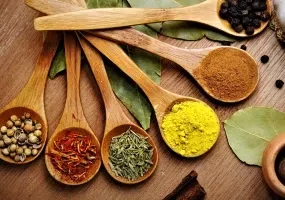 12 سوغات اهواز - از خرمای اهواز تا میناکاری روی طلا | لیست کامل + عکس