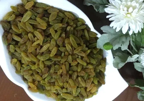 سوغات تهران، لیستی کامل از خوشمزه ترین و بهترین سوغاتی های سفر به پایتخت